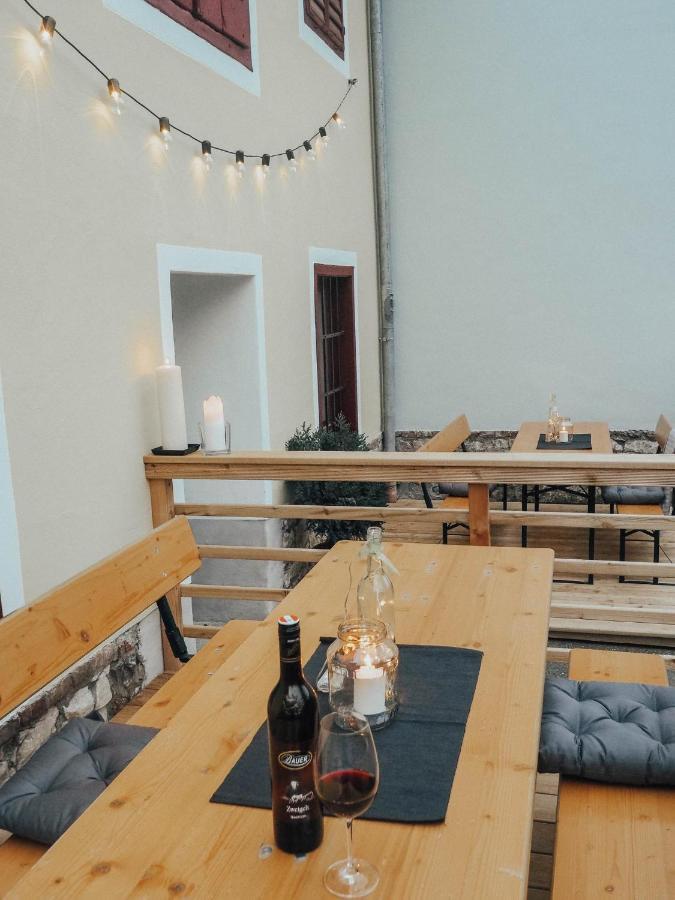 Gasthof Zum Gruenen Specht Oberzeiring Esterno foto